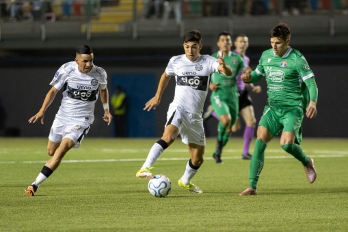 Palestino y Audax tuvieron un dispar estreno continental